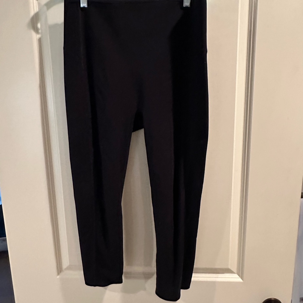 Spanx Cropped Black Leggings